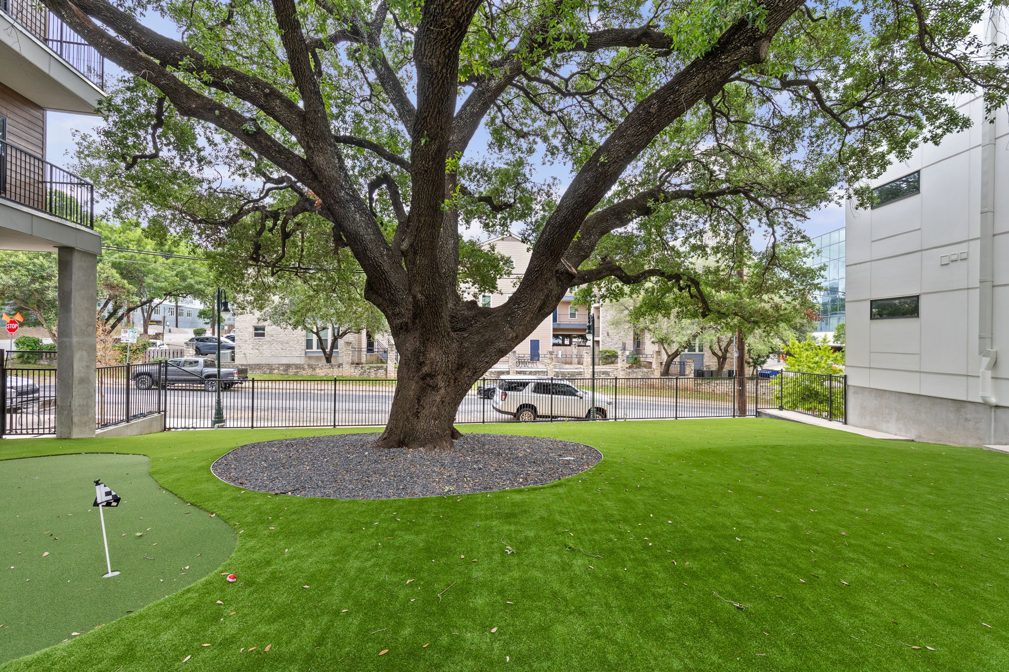 2500 Longview Street, Unit 507 Austin, TX 78705 - Photo 36 of 37