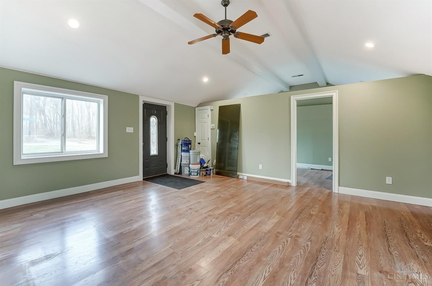 7880 Keister Road Middletown, OH 45042 - Photo 8 of 38
