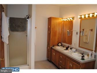 1600 Columbus Road Burlington, NJ 08016 - Photo 7 of 12