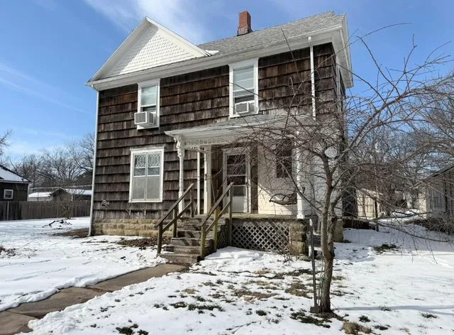$125,000 | 206 South 4th Street, Iola, KS 66749