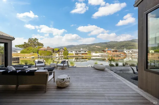 $6,300,000 | 297 Seadrift Road, Stinson Beach, CA 94970