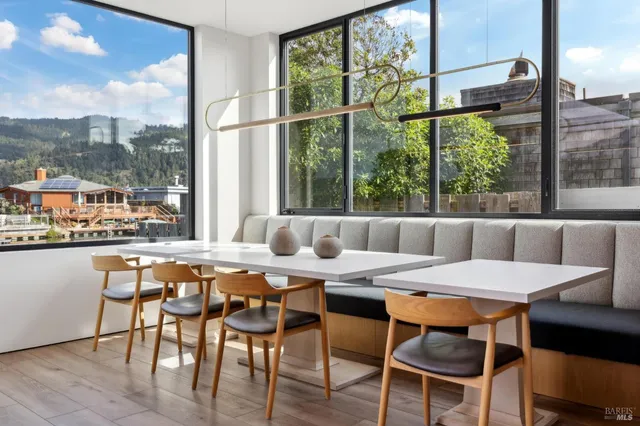 $6,300,000 | 297 Seadrift Road, Stinson Beach, CA 94970