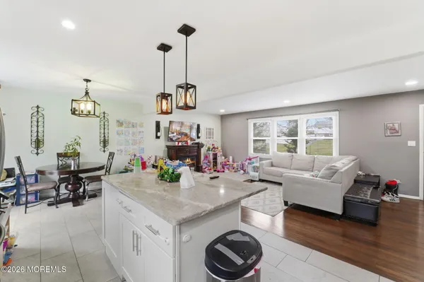 $699,000 | 14 Juniper Avenue, Manalapan, NJ 07726