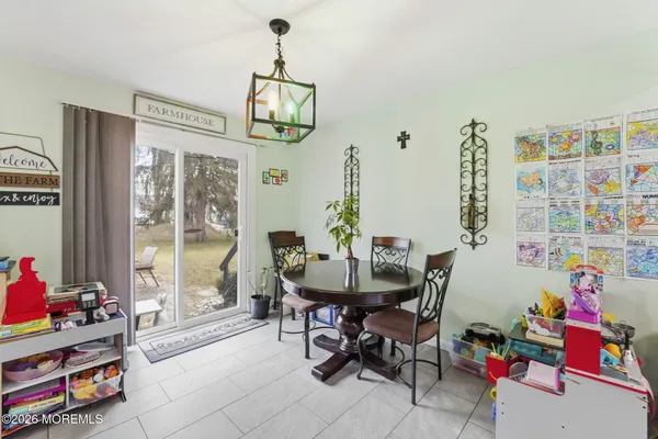 $699,000 | 14 Juniper Avenue, Manalapan, NJ 07726