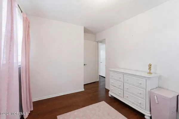 $699,000 | 14 Juniper Avenue, Manalapan, NJ 07726