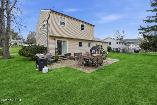 $699,000 | 14 Juniper Avenue, Manalapan, NJ 07726