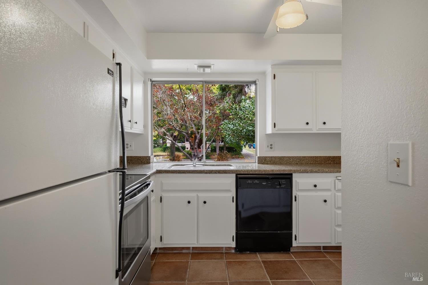 528-530 Nason Street Santa Rosa, CA 95401 - Photo 30 of 52 Gallery Image 30