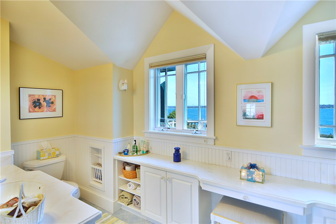 246 Colonel John Gardner Road Narragansett, RI 02882 - Photo 29 of 39