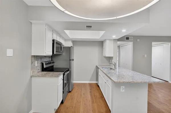 $219,000 | 2505 Wedglea Drive, Unit 238, Dallas, TX 75211