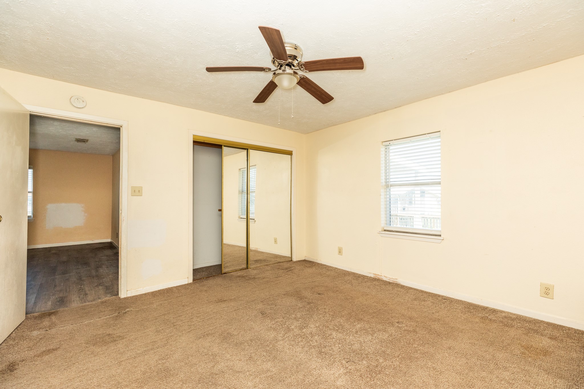 910 Monument Drive Surfside Beach, TX 77541 - Photo 14 of 21