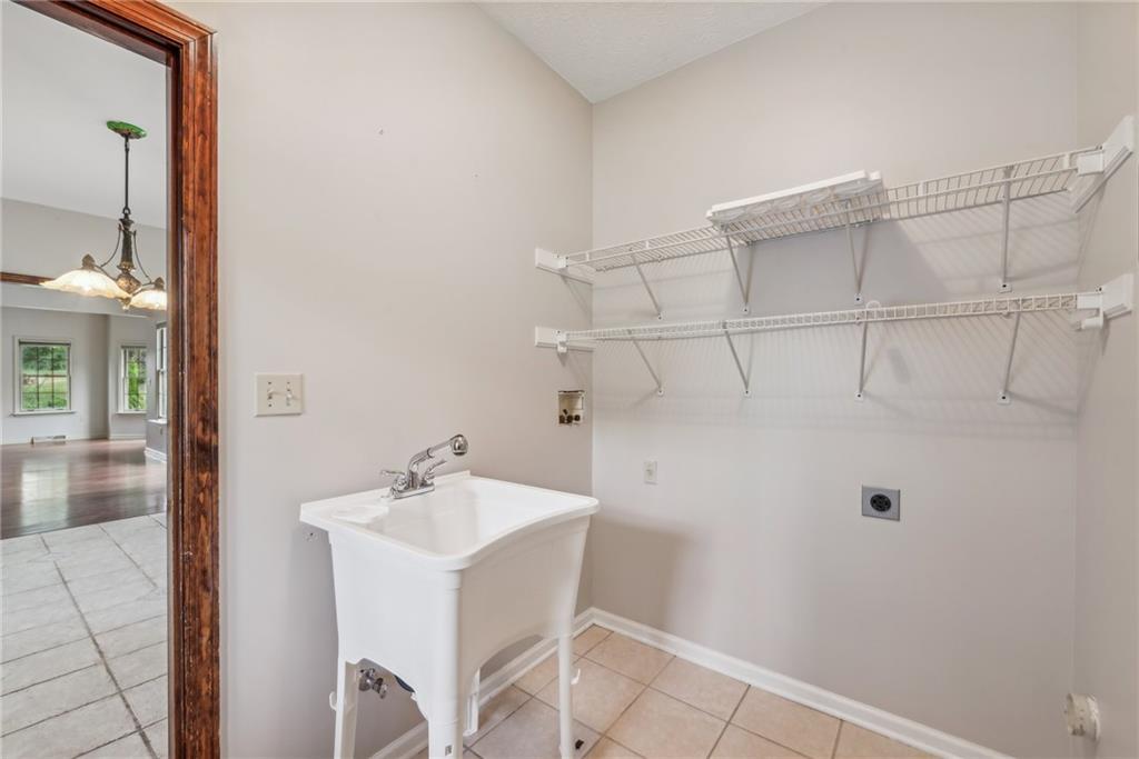 601 Waterdam Road Canonsburg, PA 15317 - Photo 14 of 46 Gallery Image 14
