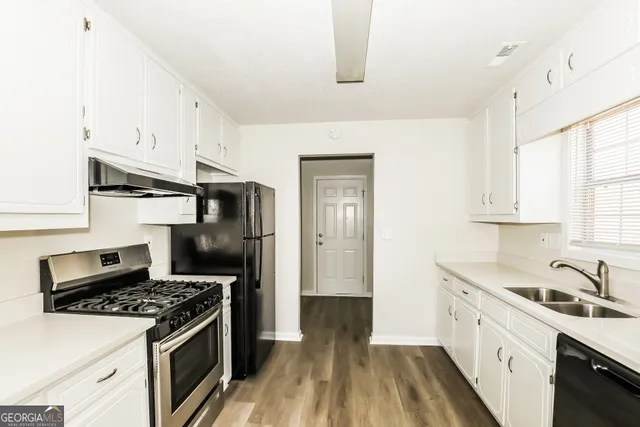 $1,830 | 1915 Portwest Way, Hampton, GA 30228