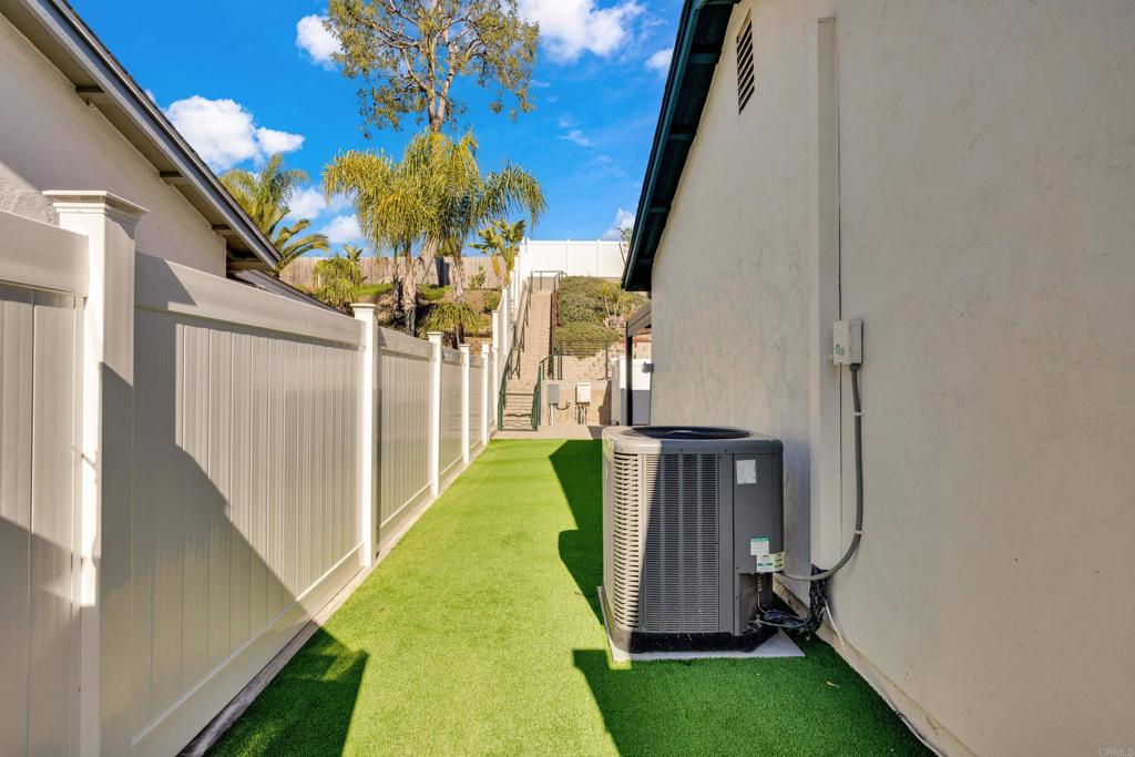 9430 Lake Canyon Road Santee, CA 92071 - Photo 42 of 52 a view of entryway