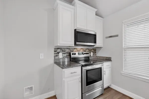 $1,650 | 1412 Waverley Drive, Greenville, TX 75402