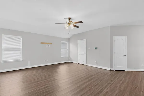 $1,650 | 1412 Waverley Drive, Greenville, TX 75402