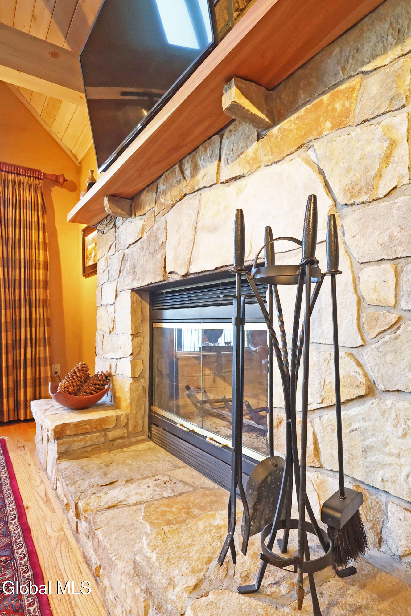 25 Gorman Road Schroon, NY 12858 - Photo 8 of 75 GreatRmFireplace2