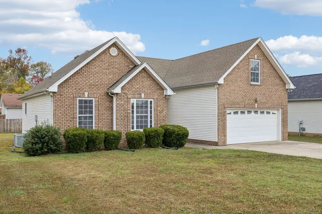 $364,900 | 238 Clydesdale Lane, Springfield, TN 37172