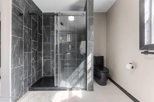 $260,000 | 179 Highway 42, Knoxville, GA 31078