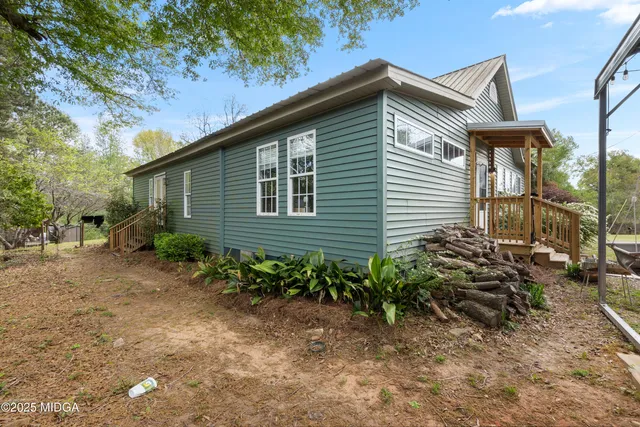 $260,000 | 179 Highway 42, Knoxville, GA 31078