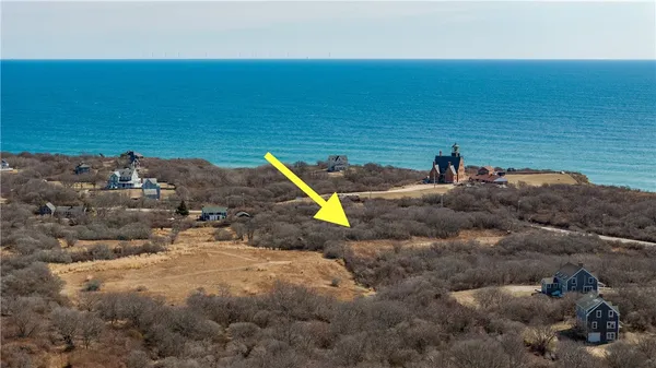 $1,895,000 | 0 Mohegan Trail, Block Island, RI 02807
