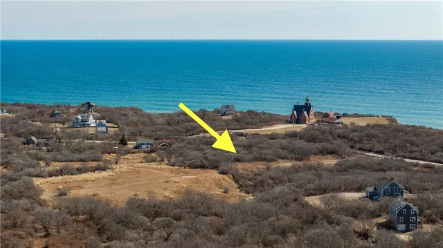 $1,895,000 | 0 Mohegan Trail, Block Island, RI 02807