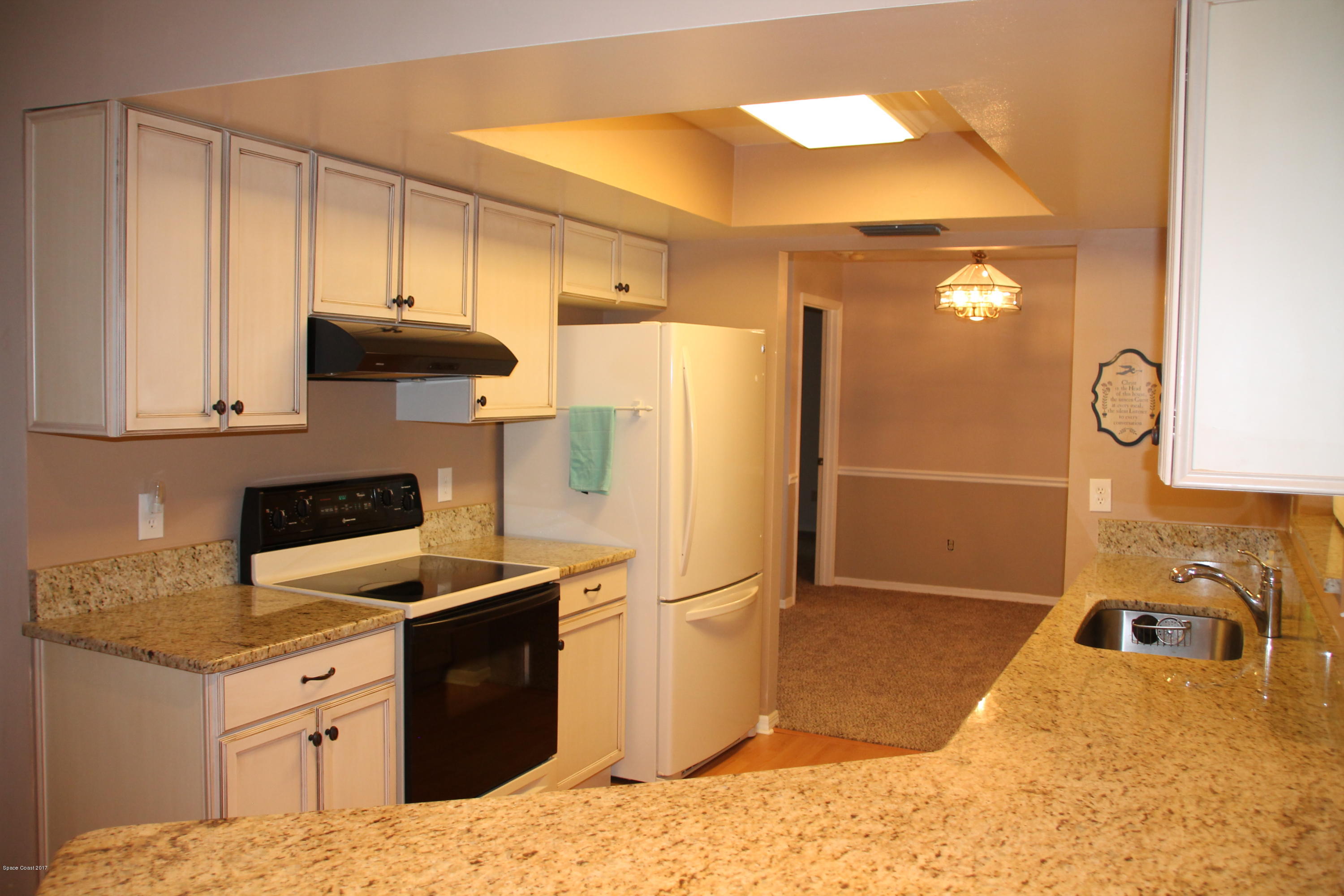398 Hurst Road Northeast Palm Bay, FL 32907 - Photo 2 of 22 Kitchen