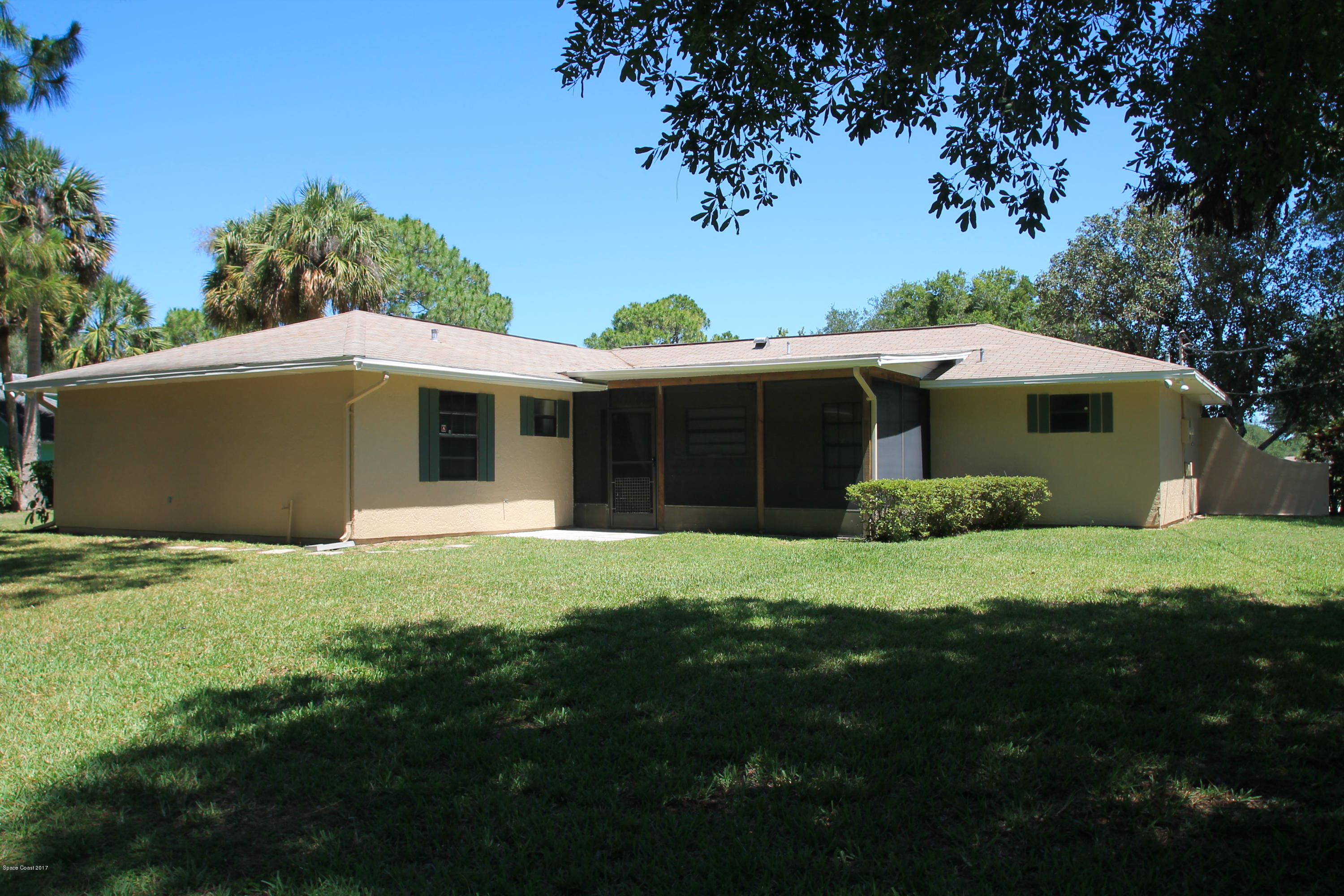 398 Hurst Road Northeast Palm Bay, FL 32907 - Photo 22 of 22 Back View
