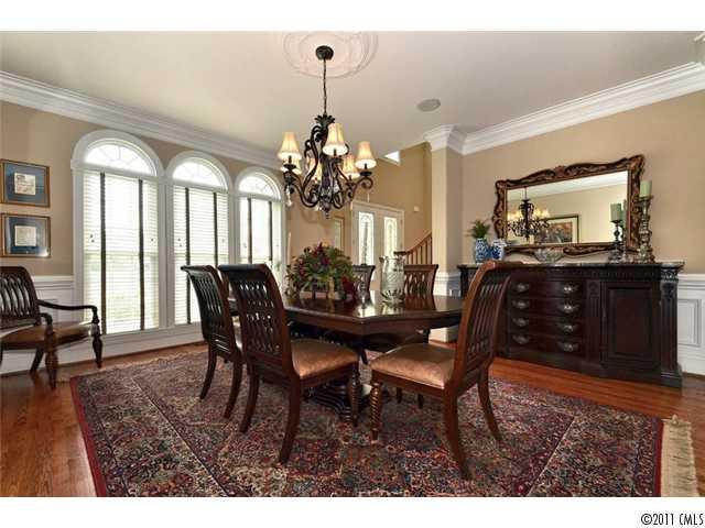 429 Hendon Row, Unit 43 Fort Mill, SC 29715 - Photo 4 of 16 Gallery Image 4