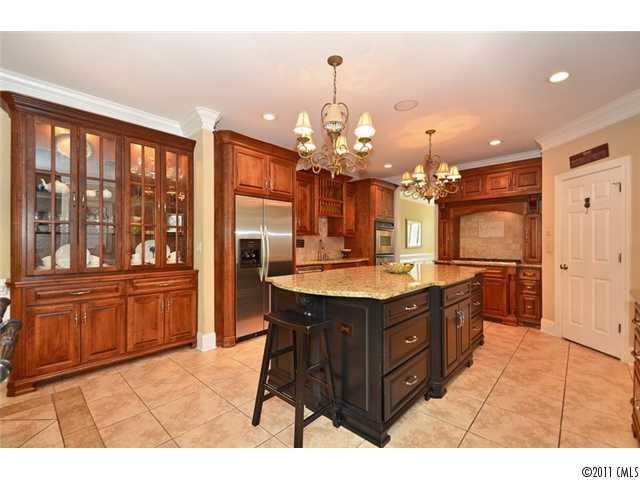 429 Hendon Row, Unit 43 Fort Mill, SC 29715 - Photo 8 of 16 Gallery Image 8