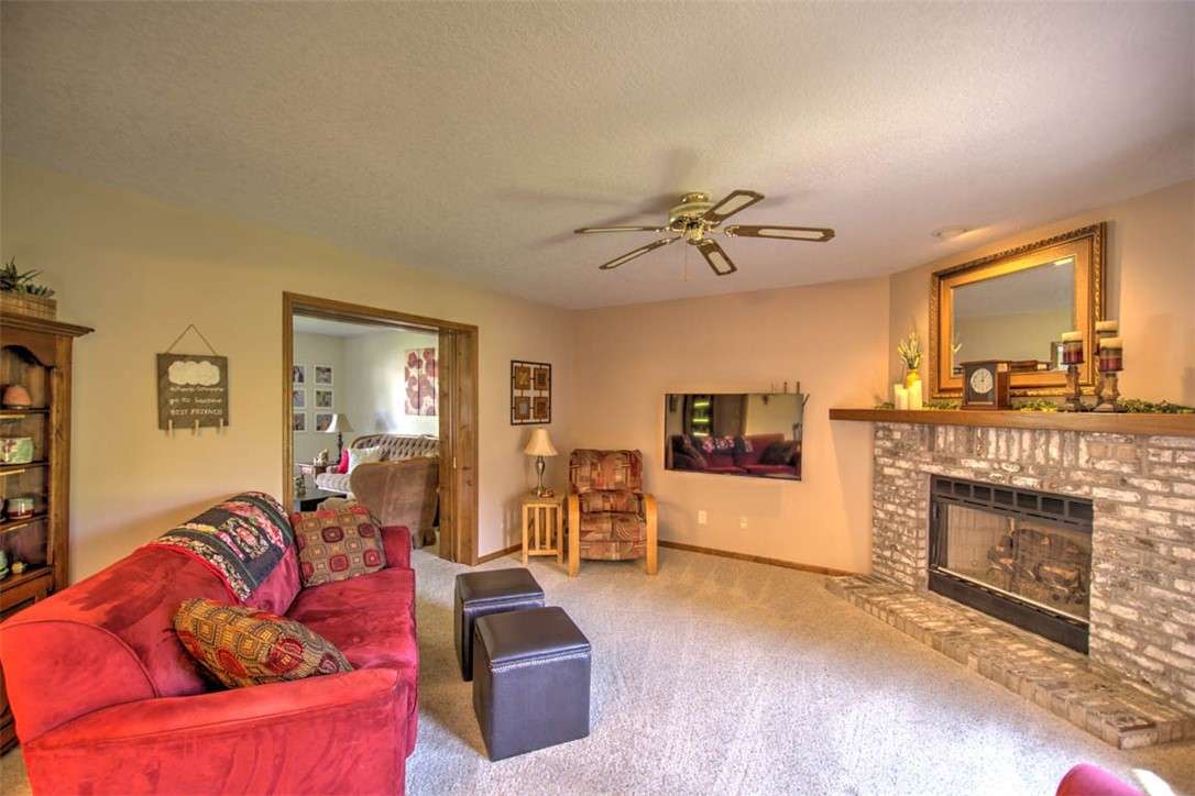 3646 Pleasantview Court Decatur, IL 62526 - Photo 16 of 45