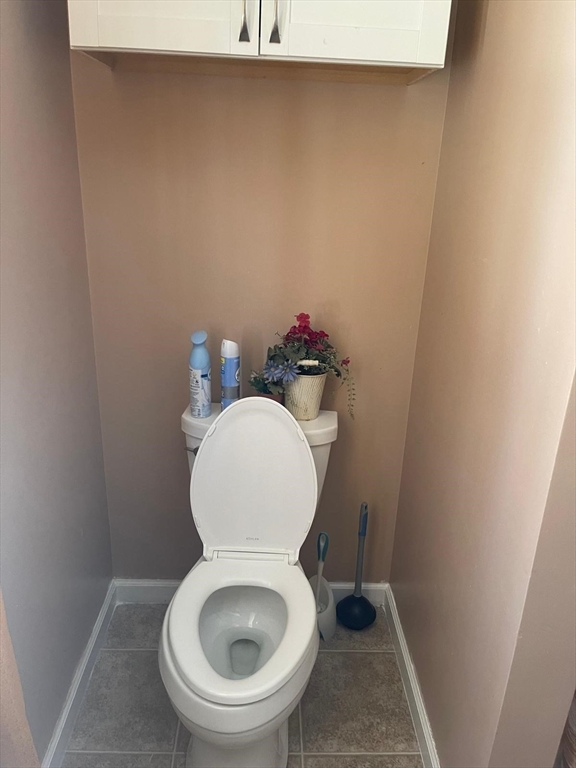 19 Annies Way Springfield, MA 01119 - Photo 9 of 41 a close view of a toilet in a bathroom