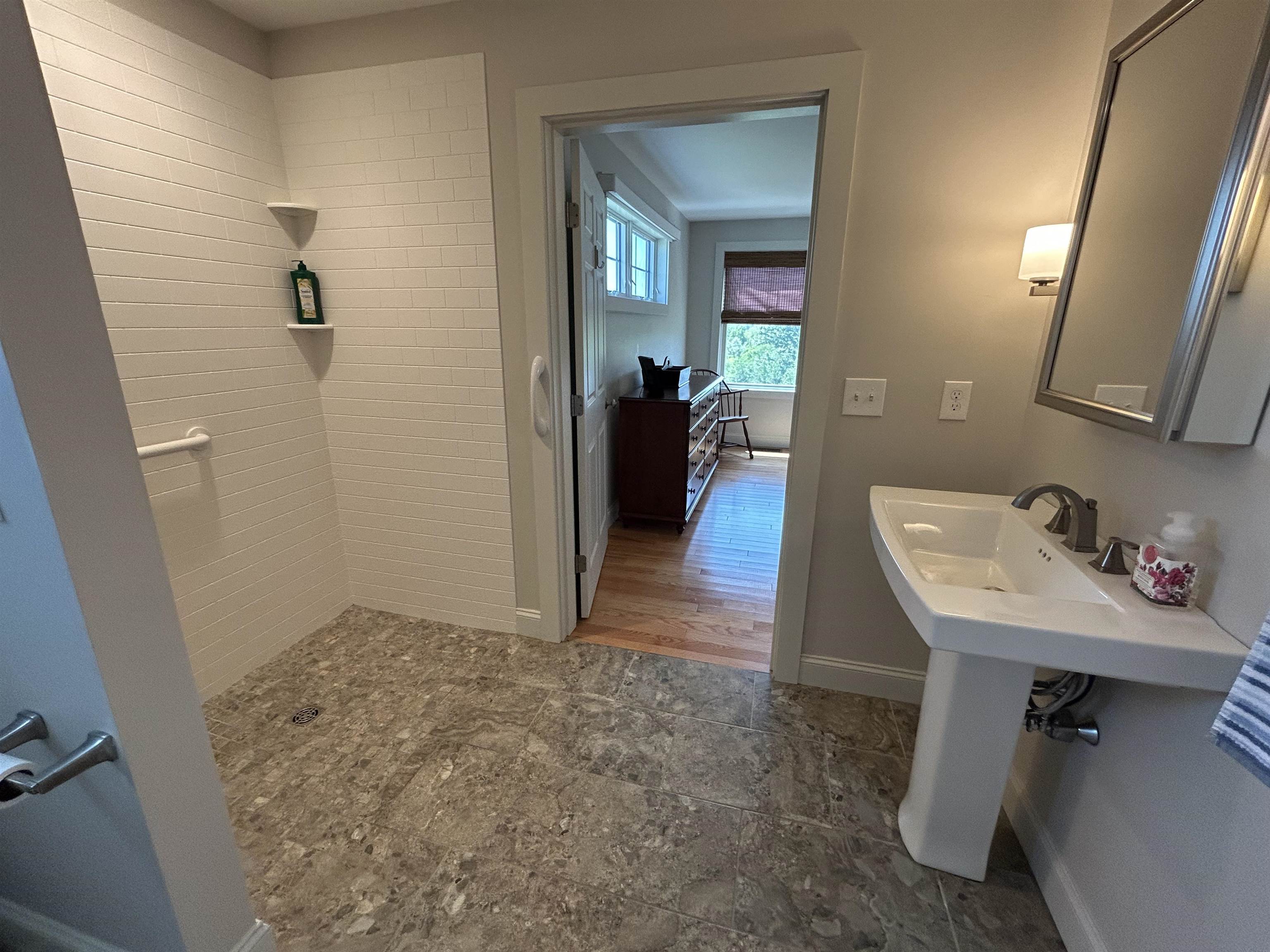 32 Apple Way Epping, NH 03042 - Photo 18 of 27 Gallery Image 18