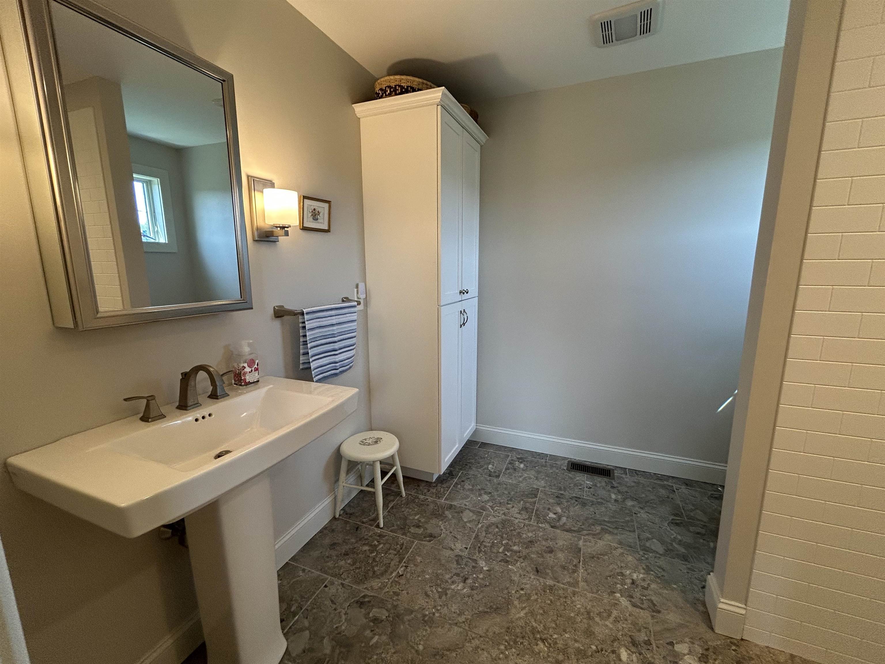 32 Apple Way Epping, NH 03042 - Photo 19 of 27 Gallery Image 19