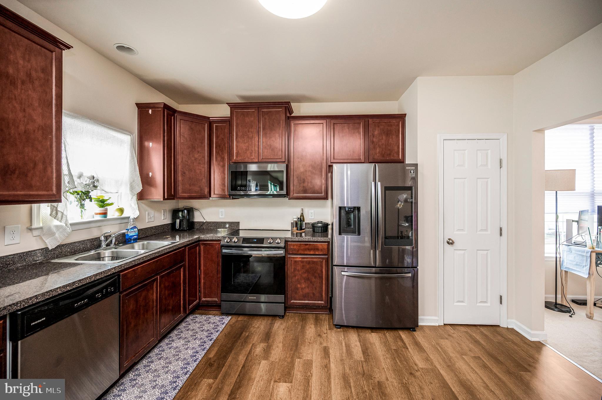 23103 Travers Street Ruther Glen, VA 22546 - Photo 6 of 44