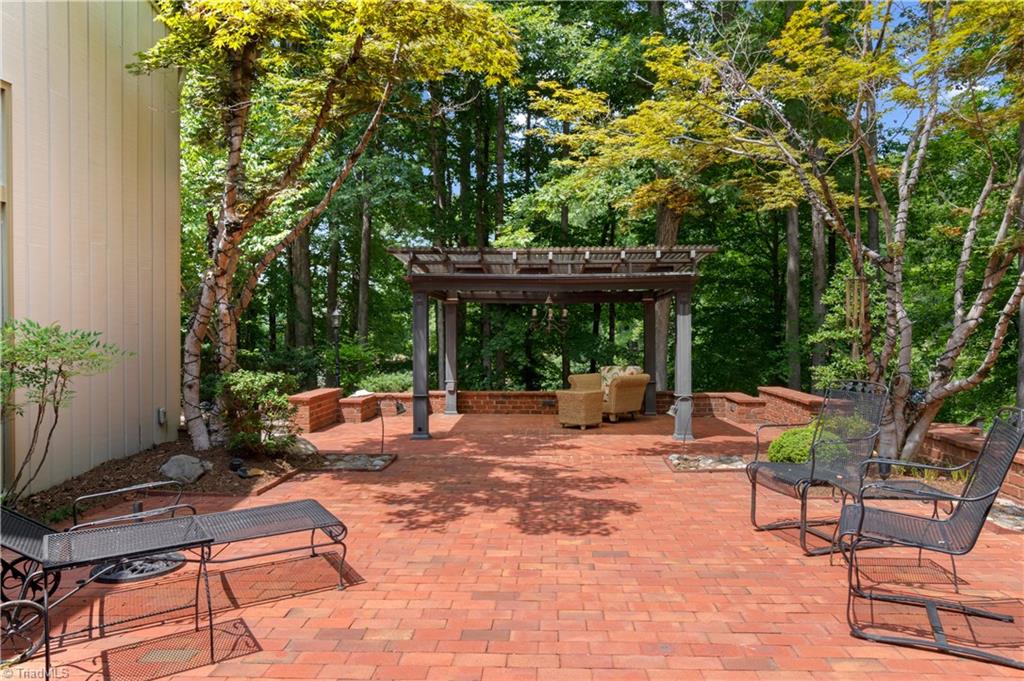 4300 Cold Springs Road Winston-Salem, NC 27104 - Photo 6 of 50 Gallery Image 6