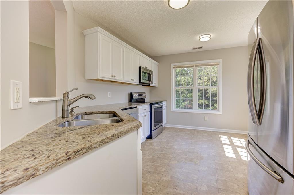 62 Roundtree Court Dallas, GA 30132 - Photo 16 of 58