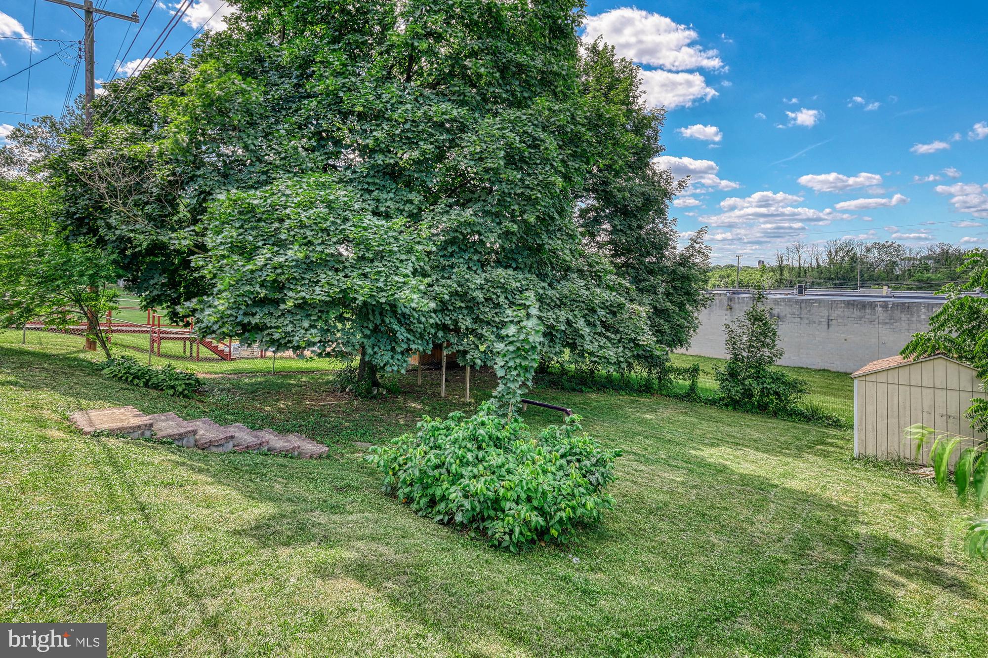 3121 Robin Road York, PA 17404 - Photo 11 of 29 Backyard