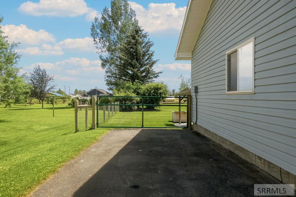 4122 East 230 North Rigby, ID 83442 - Photo 35 of 56