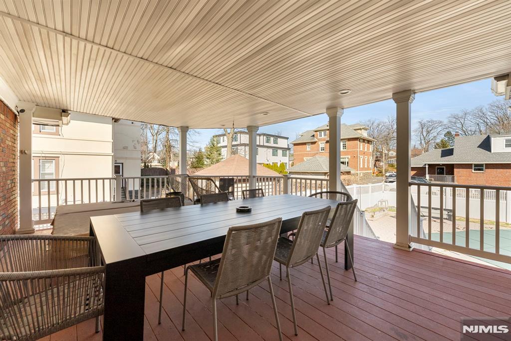 1070 Cumbermeade Road Fort Lee, NJ 07024 - Photo 24 of 34
