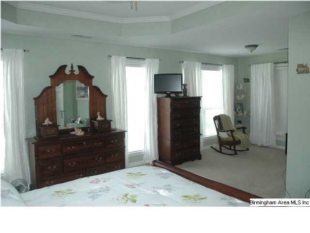 716 Barkley Circle Alabaster, AL 35007 - Photo 10 of 13