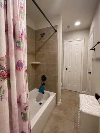 $7,450 | 38 Spincaster Drive, The Woodlands, TX 77389