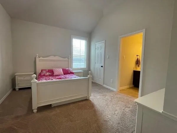 $7,450 | 38 Spincaster Drive, The Woodlands, TX 77389