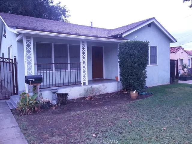 $700,000 | 462 West Orange Grove Avenue, Pomona, CA 91768