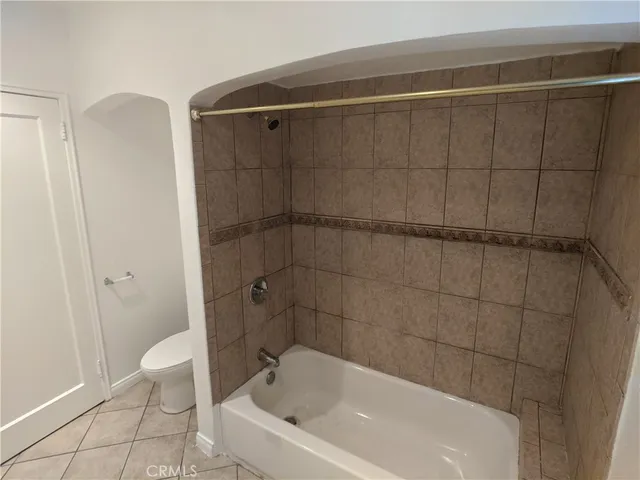 $700,000 | 462 West Orange Grove Avenue, Pomona, CA 91768