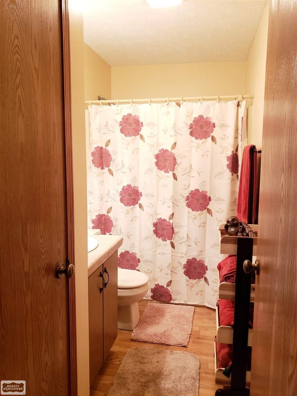 1470 Riley Center Road Memphis, MI 48041 - Photo 16 of 23 31354979-15.JPG