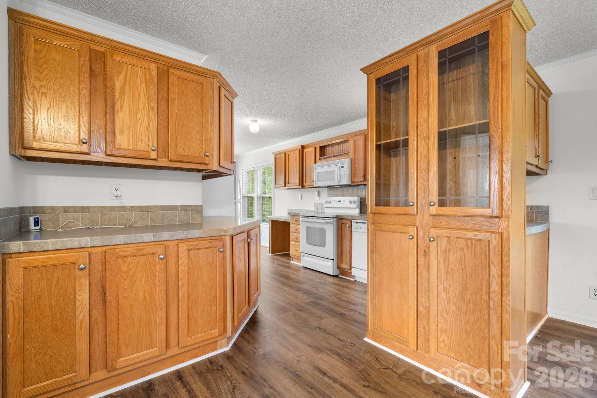 952 Eastern Ridge Drive Newton, NC 28658 - Photo 10 of 48
