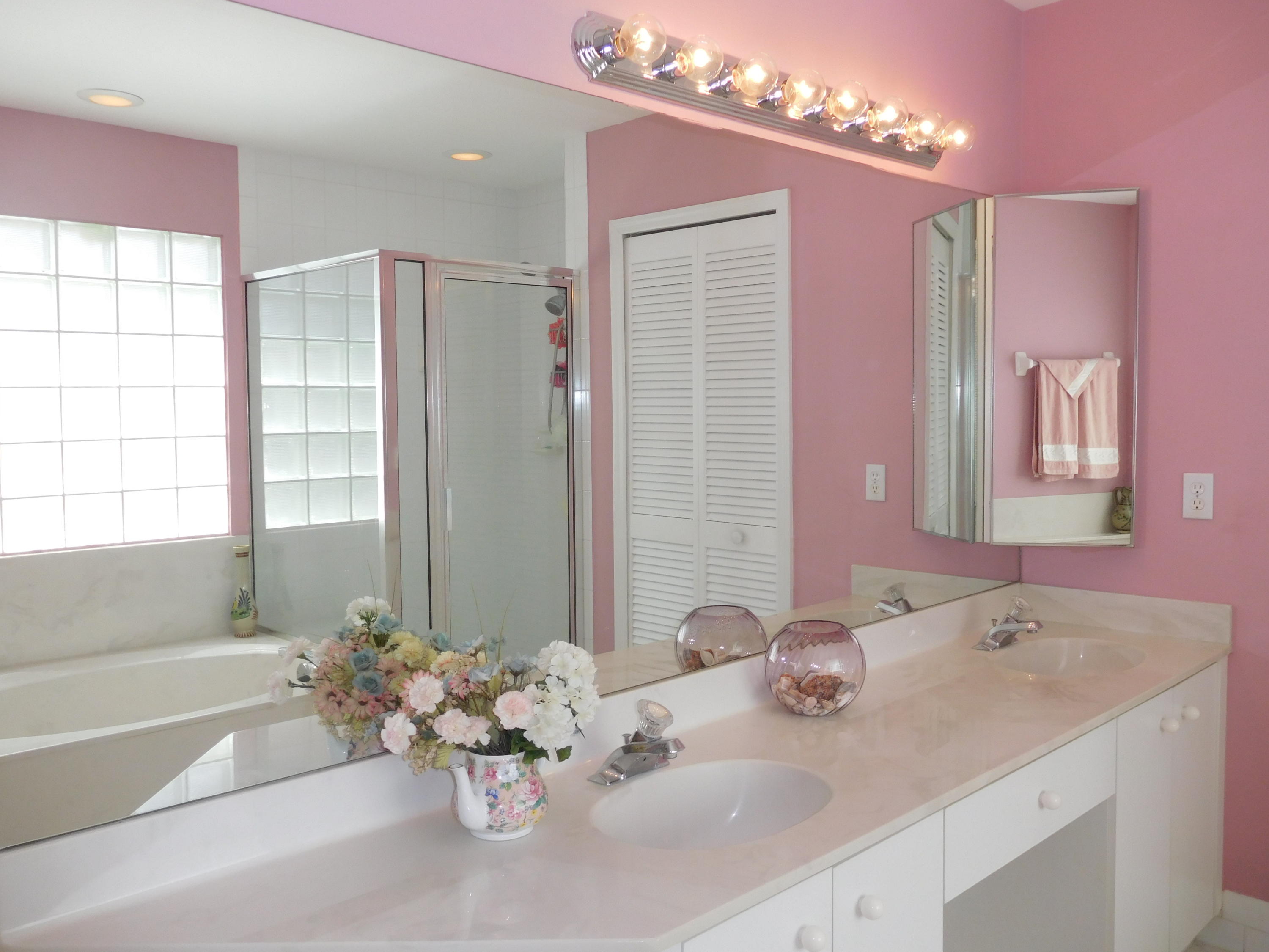 10968 La Salinas Circle Boca Raton, FL 33428 - Photo 14 of 34 Master Bath