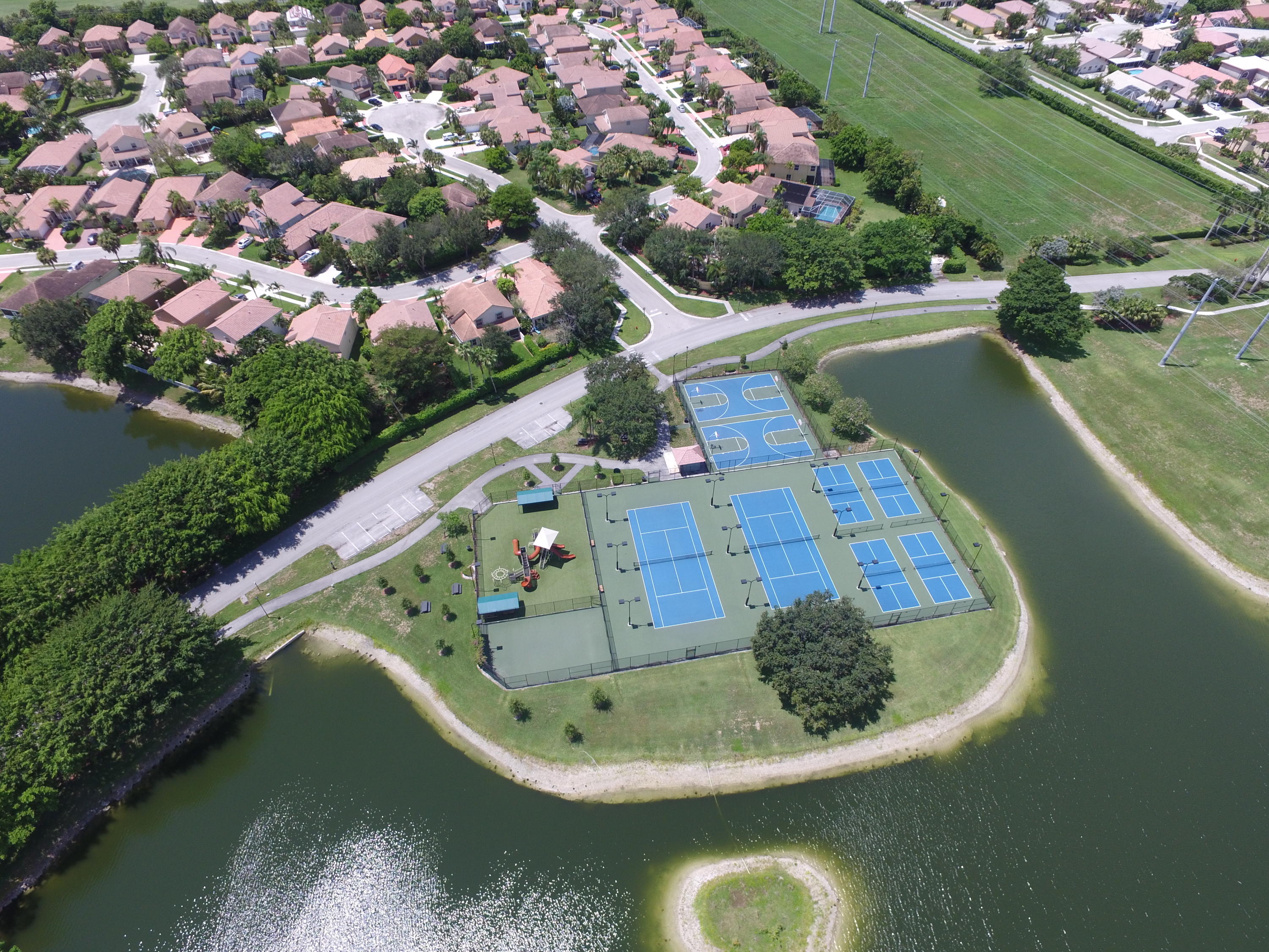 10968 La Salinas Circle Boca Raton, FL 33428 - Photo 26 of 34 Park and La Costa