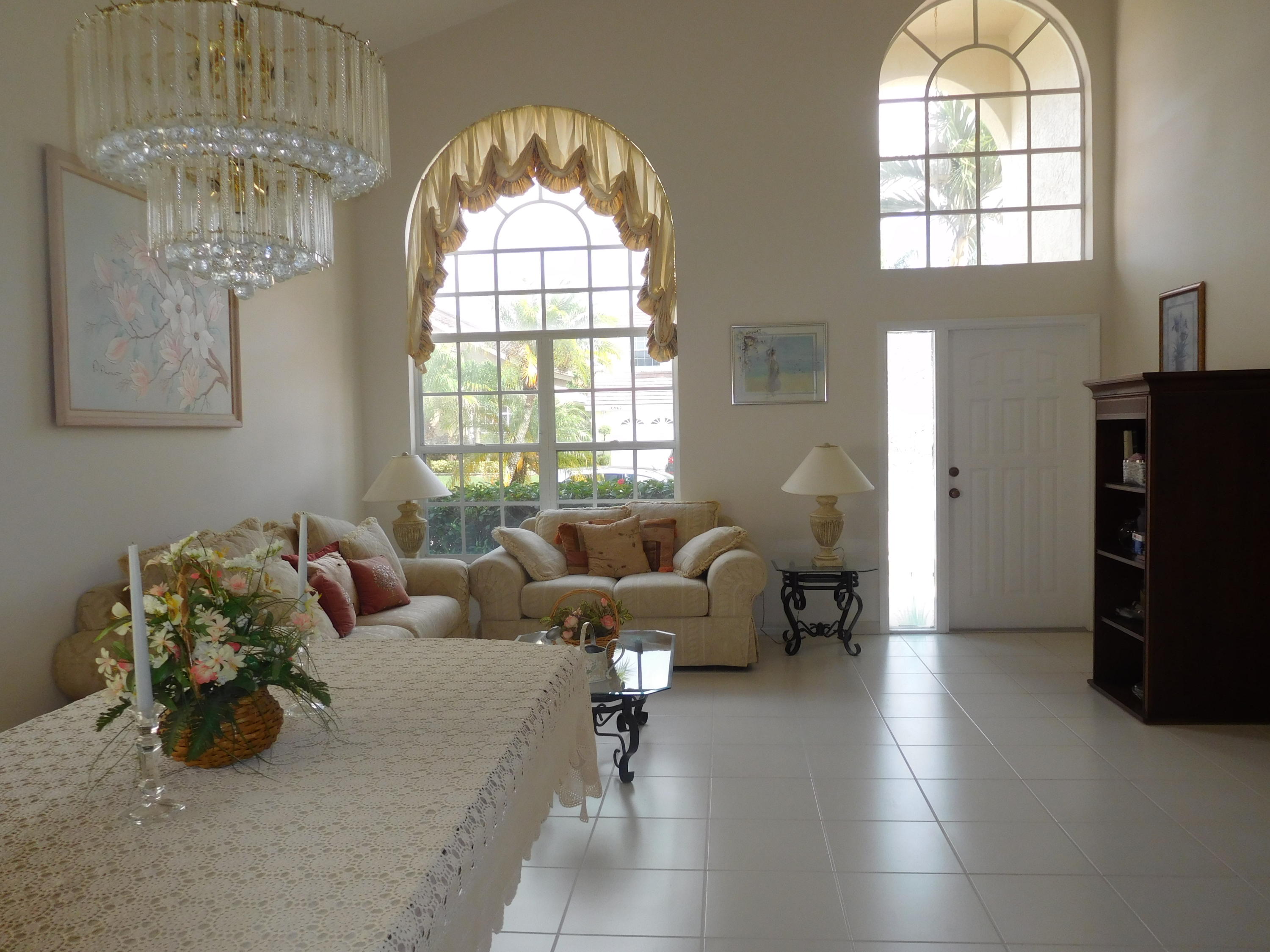 10968 La Salinas Circle Boca Raton, FL 33428 - Photo 6 of 34 Dining-Living-Entry