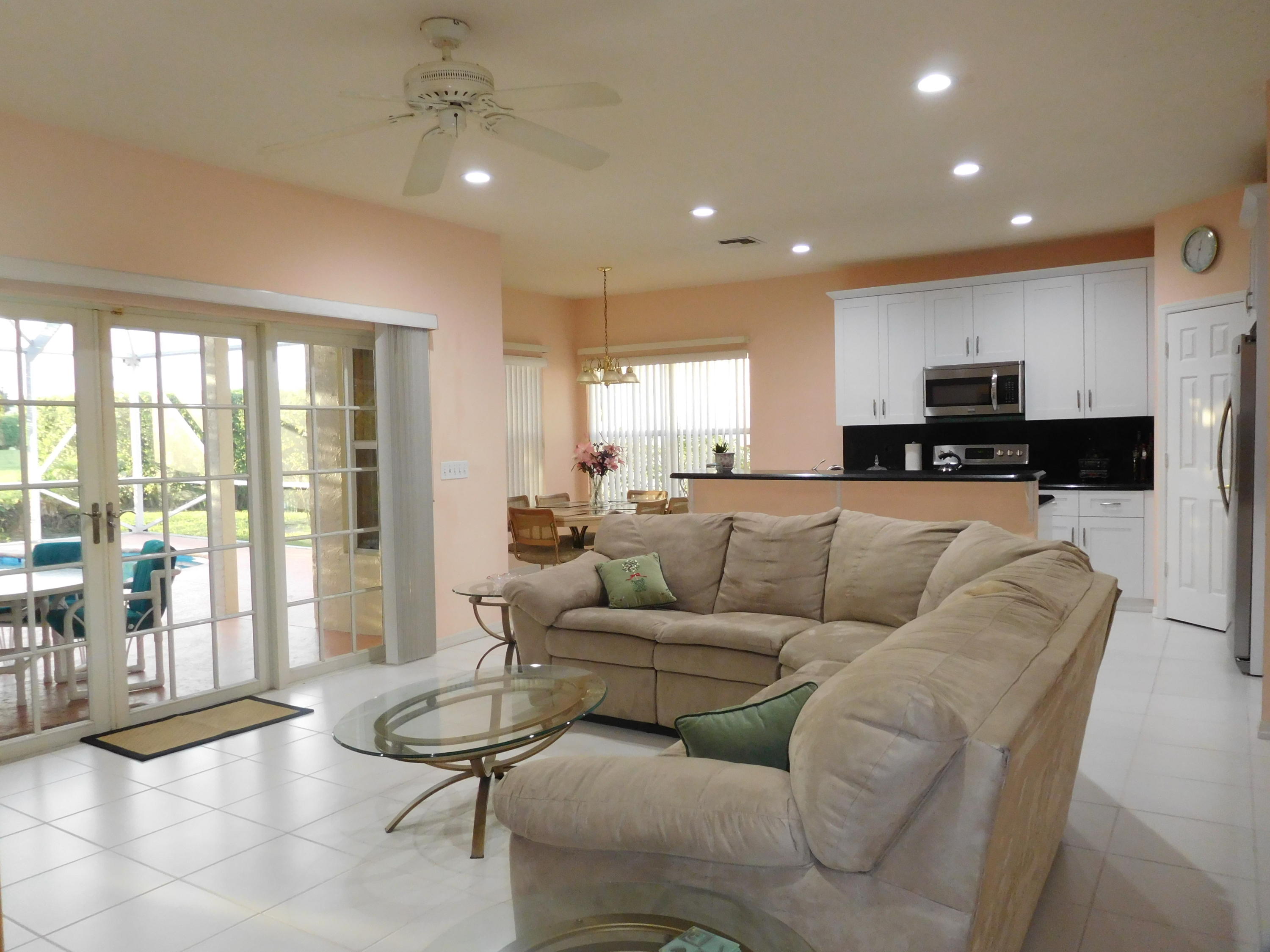 10968 La Salinas Circle Boca Raton, FL 33428 - Photo 10 of 34 Family Room to Kitchen